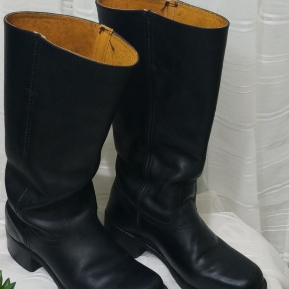 FREY Campus Boots - Black Leather - Size 8